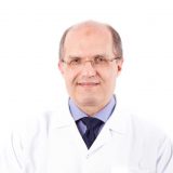 دكتور أشرف  شكري جراحة شبكية وجسم زجاجي في الجيزة الشيخ زايد