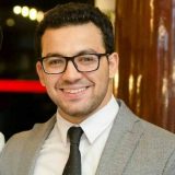 دكتور محمد  حمدي مرسى اسنان في اسيوط مركز اسيوط