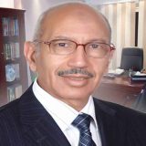 دكتور محمود أحمد أبو العزايم مخ واعصاب في القاهرة وسط البلد